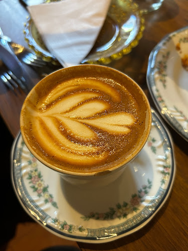 Opinii despre Albertine în Col. del Sacramento - Gastronomía y hostelería