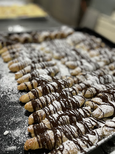 Panaderia y confiteria Ricolonia - Gastronomía y hostelería