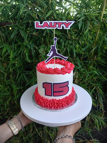 Comentarii opinii despre LA VIDA UNA FIESTA Tortas y postres