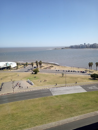 Moderno Bar - Montevideo