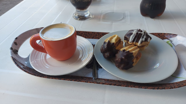 Av. Franklin Delano Roosevelt 2, 20000 Punta del Este, Departamento de Maldonado