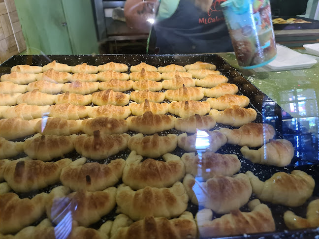 Medialunas Calentitas Solanas