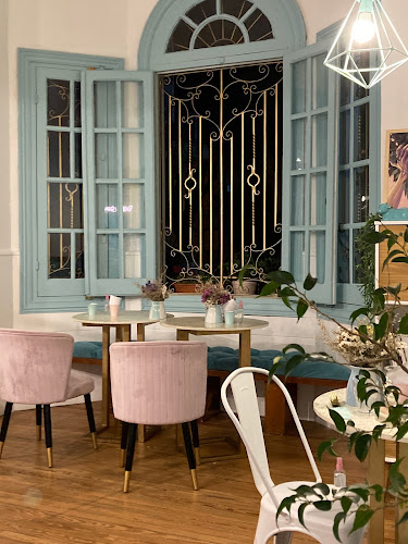 esquina Libertad, Gral. Brito del Pino 1057, 11300 Montevideo