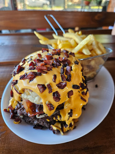 Rotiseria y Pizzería Nuestras Delicias - Gastronomía y hostelería