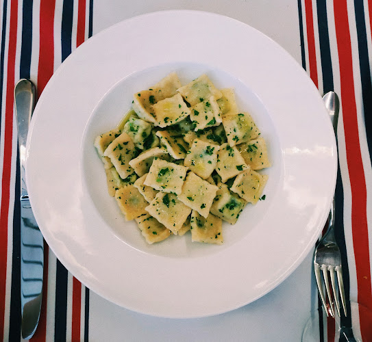 Baco Vino y Bistro - Gastronomía y hostelería