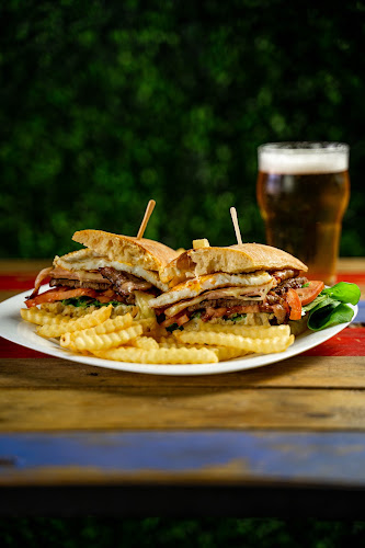 Pizzería La Barra - Gastronomía y hostelería