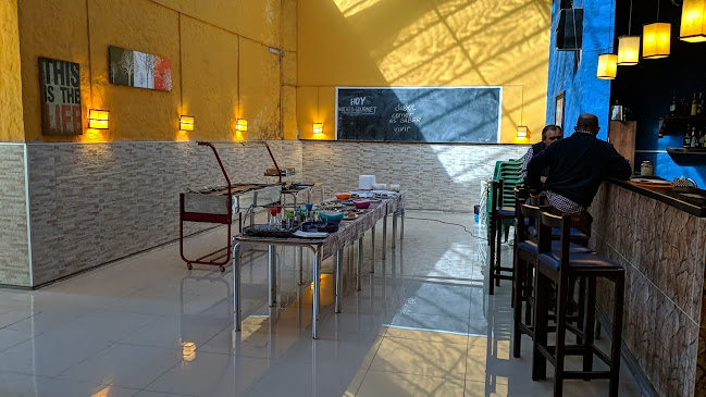 Pizzeria Lo De Luis - Sarandí del Yí