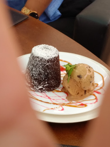 Opinii despre New Papa Charlie Long Play Beach în Punta del Este - Gastronomía y hostelería