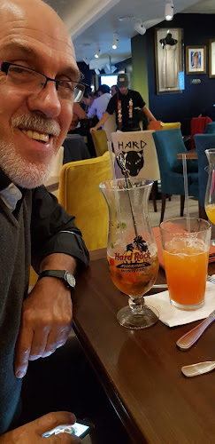 Hard Rock Cafe Montevideo - Gastronomía y hostelería