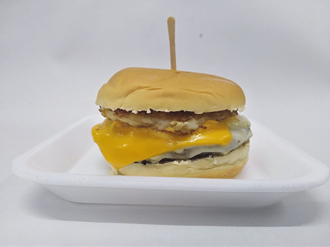 Comentarii opinii despre BURGER HOUSE