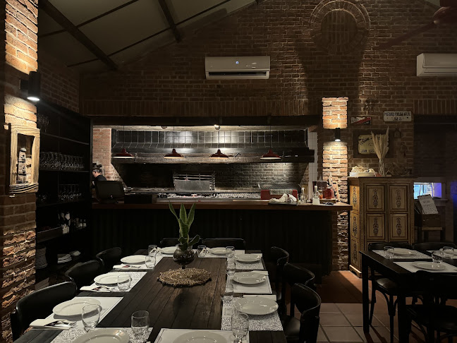 Comentarii opinii despre Santa Leoncia bar & grill