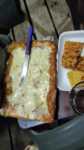 Pizzería Las Luces - Gastronomía y hostelería