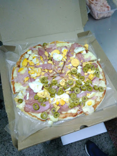 PIZZERIA Y ROTISERIA EL MANA - Gastronomía y hostelería