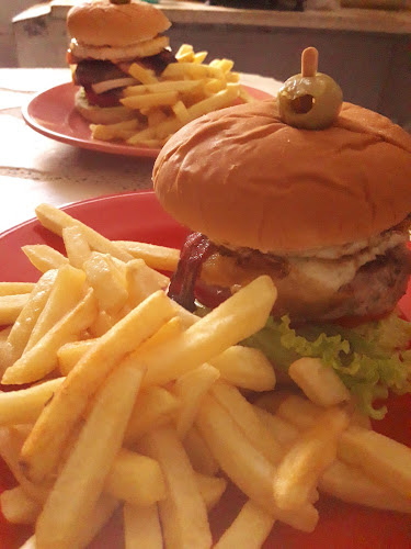 Café & Restó Club Colonia - Gastronomía y hostelería