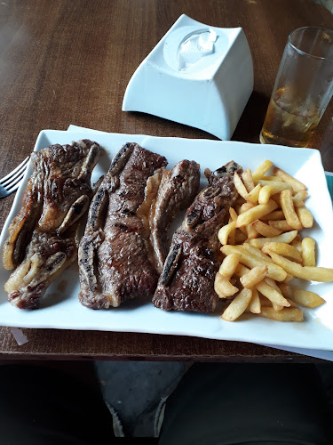 Comentarii opinii despre Jueves 5