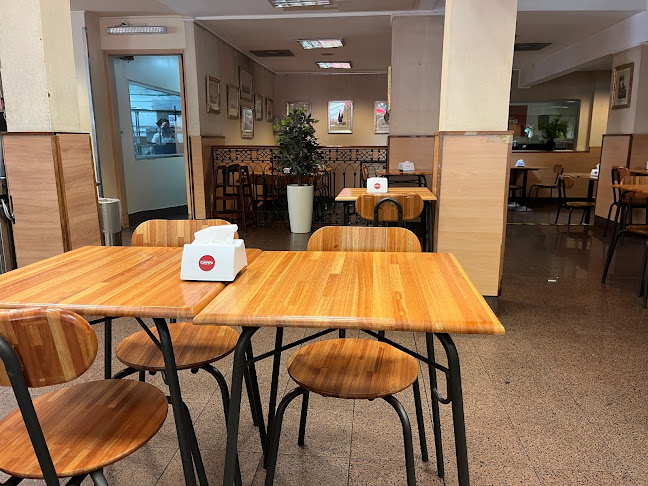 Opinii despre Confitería Carrera în Montevideo - Gastronomía y hostelería