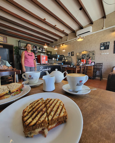 Comentarii opinii despre Sundari cafe