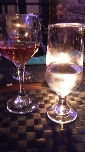 Opinii despre Pulpería de los faroles în Col. del Sacramento - Gastronomía y hostelería