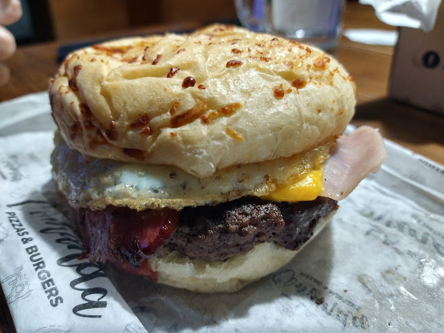 Opinii despre La Comanda Pizzas & Burgers în Ciudad de la Costa - Gastronomía y hostelería