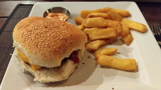 23M2+R97, Rbla. Gral. Artigas, 20100 Punta del Este, Departamento de Maldonado