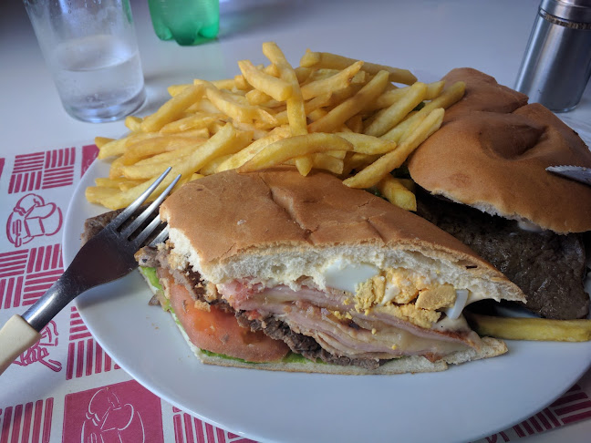 QJ97+X69, Av. Gral. Juan Antonio Lavalleja, 33000 Treinta y Tres, Departamento de Treinta y Tres