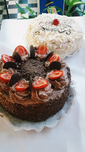 Opinii despre Panaderia y Confitería 2 Avenida în Rocha - Gastronomía y hostelería