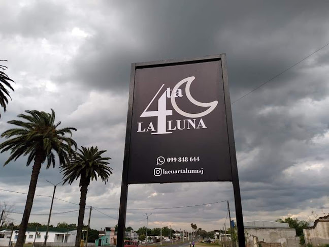 La Cuarta Luna