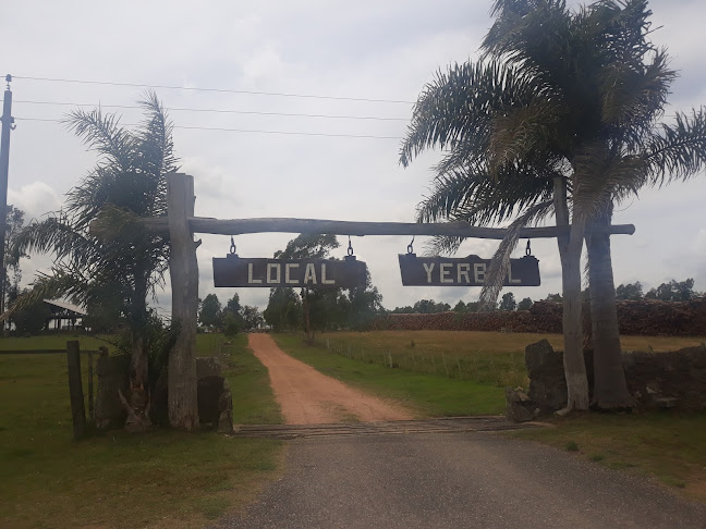 Escritório IZMENDI - Treinta y Tres