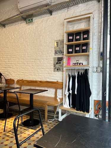 Opinii despre Sometimes Sunday în Montevideo - Gastronomía y hostelería