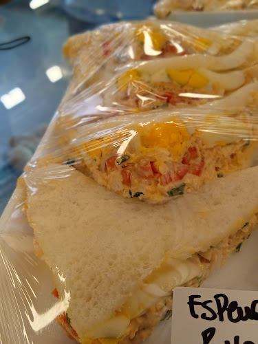 Panaderia Y Confiteria La Nueva Don Apolo - Gastronomía y hostelería