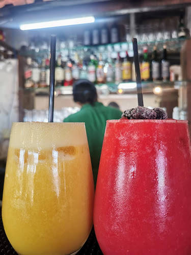 Puerto Cañon River Bar - Col. del Sacramento