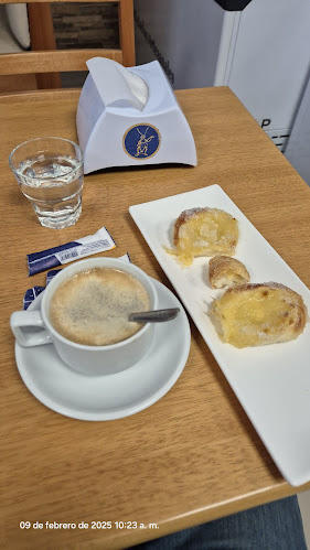 Opinii despre Confitería y Heladería CanteGrill în Montevideo - Gastronomía y hostelería