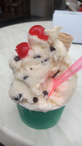 Opinii despre Pecas San José în San José de Mayo - Gastronomía y hostelería