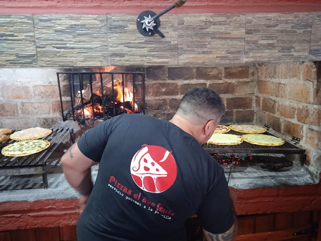 Opinii despre Pizzas el ave fenix în Montevideo - Gastronomía y hostelería