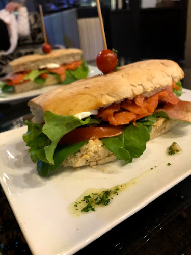 Opinii despre Caffelatte Bistró în Atlántida - Gastronomía y hostelería