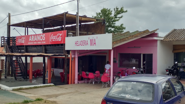 Heladería "Mía"