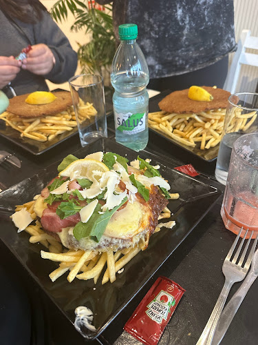 C. 22 &, 20100 Punta del Este, Departamento de Maldonado