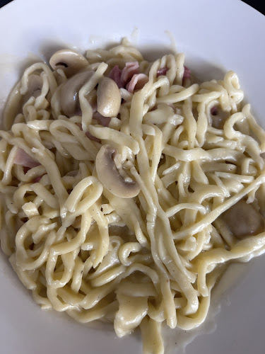 Opinii despre DOS 22 Restaurante în Col. del Sacramento - Gastronomía y hostelería