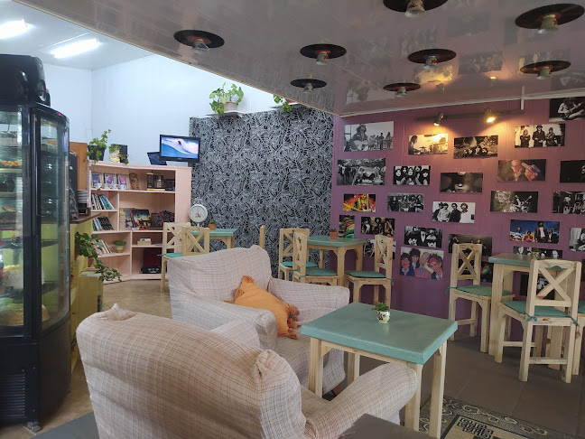 Bonzo Café - La Paloma