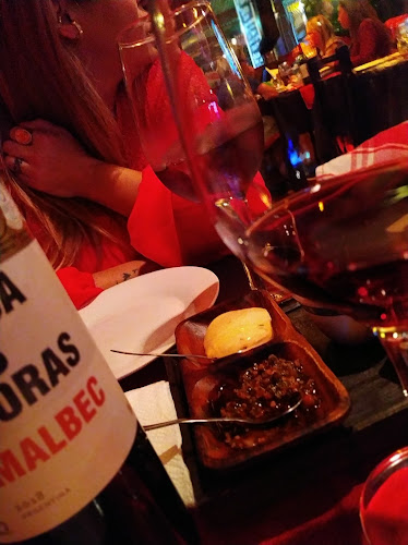 Opinii despre Fusion Restaurant în Chuy - Gastronomía y hostelería