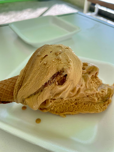 Heladería Los Trovadores - Gastronomía y hostelería