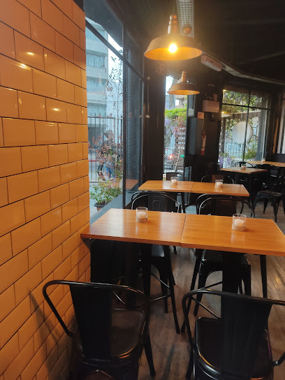 Johnny Day's - American Pizza & Burgers