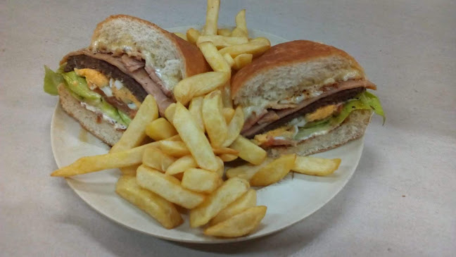 Opinii despre Pizzería Dos Amigos în Montevideo - Gastronomía y hostelería