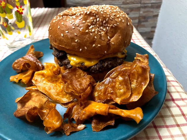 Opinii despre I AM Burguesa în Progreso - Gastronomía y hostelería