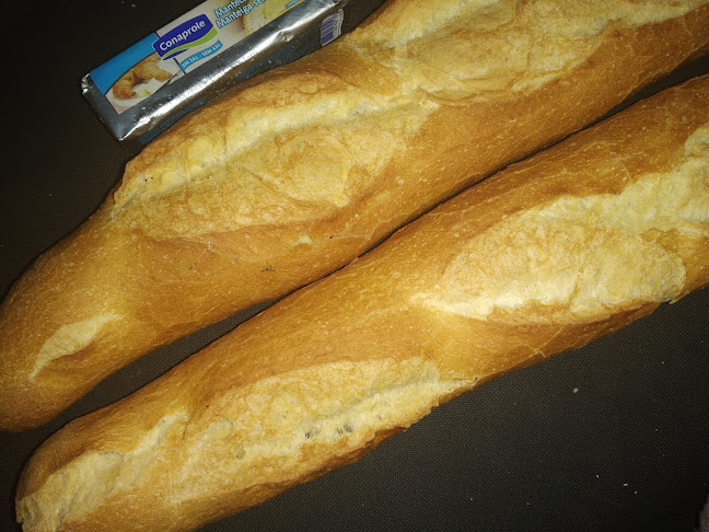 Opinii despre Panadería y Confitería La Cruz în Montevideo - Gastronomía y hostelería