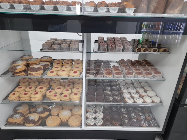 Confitería y Panadería Salou