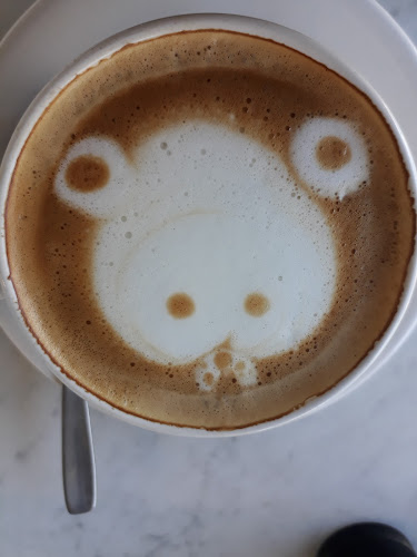 Comentarii opinii despre La Linda Panadería y Café