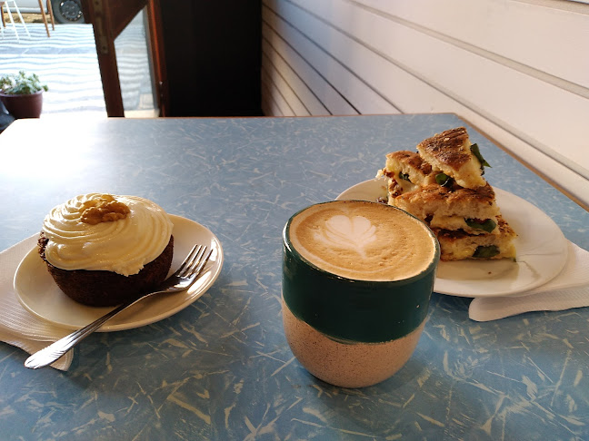 Comentarii opinii despre Forajida Café