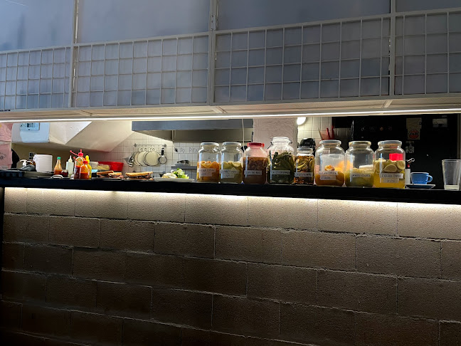 Comentarii opinii despre Sometimes Sunday