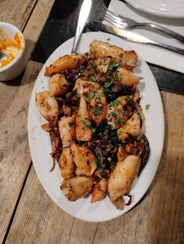 Medio y Medio - Punta Ballena